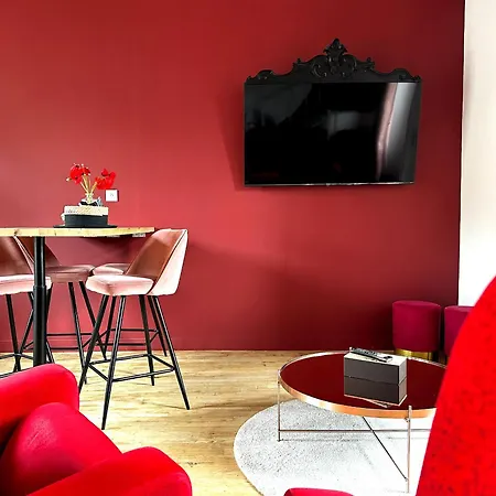 La Casa Rosa Semesterbostad Néant-sur-Yvel